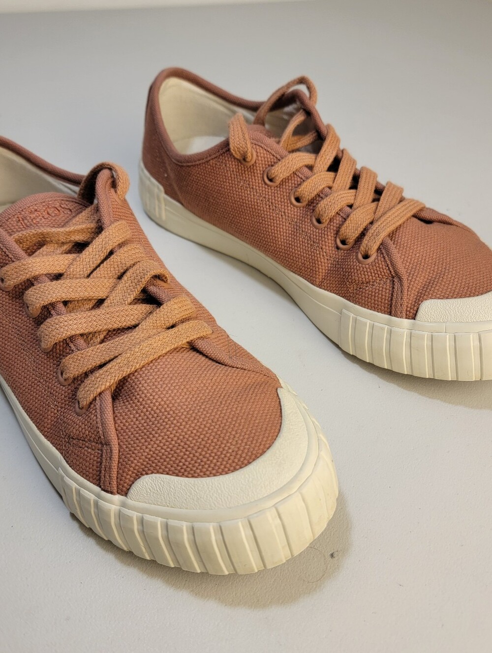 Taos One Vision Sneakers Women's Size 6.5M "Rust" Canvas Shoes Lace Up OVI-19481 - Picture 4 of 13